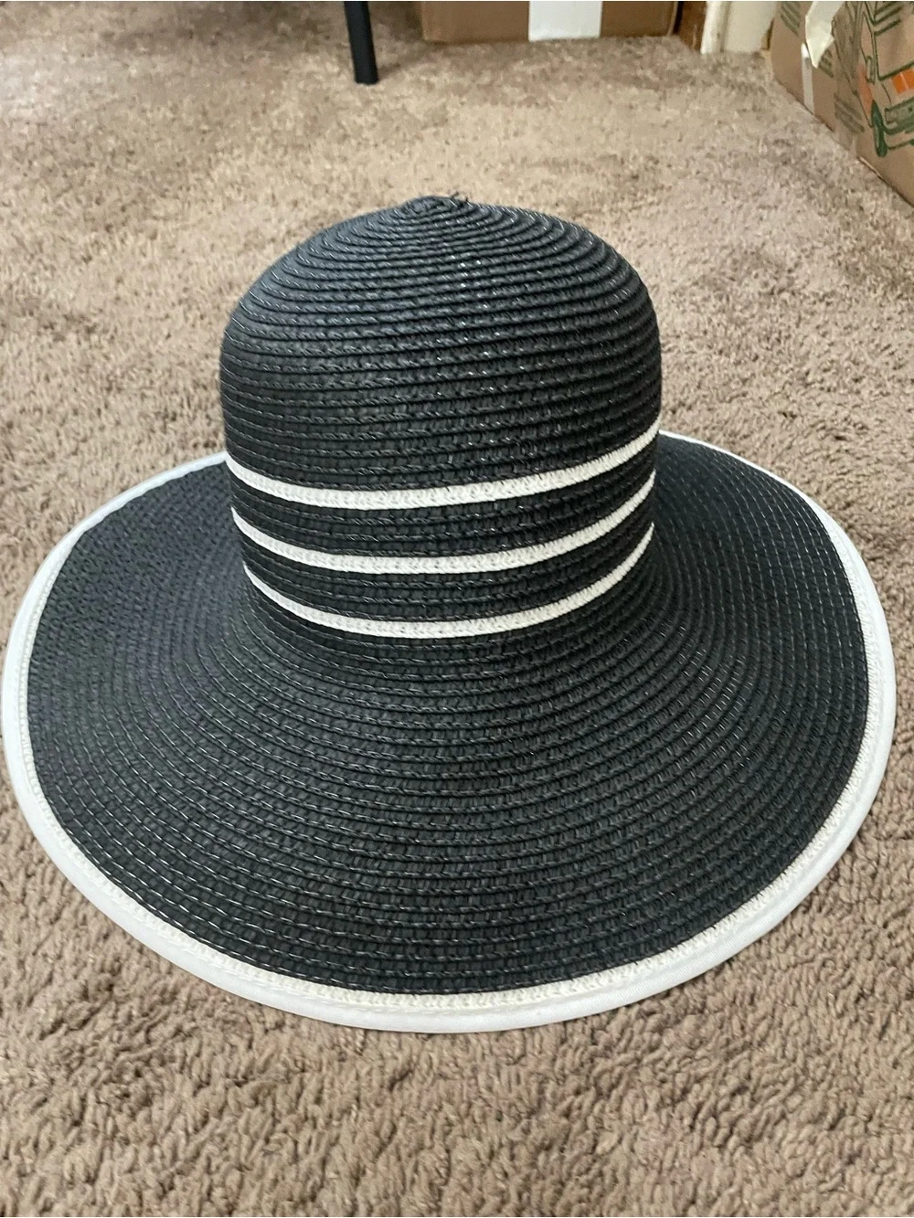 NWOT Wide Brim Straw Sun Hat - Black with White Trim with Bow Detail